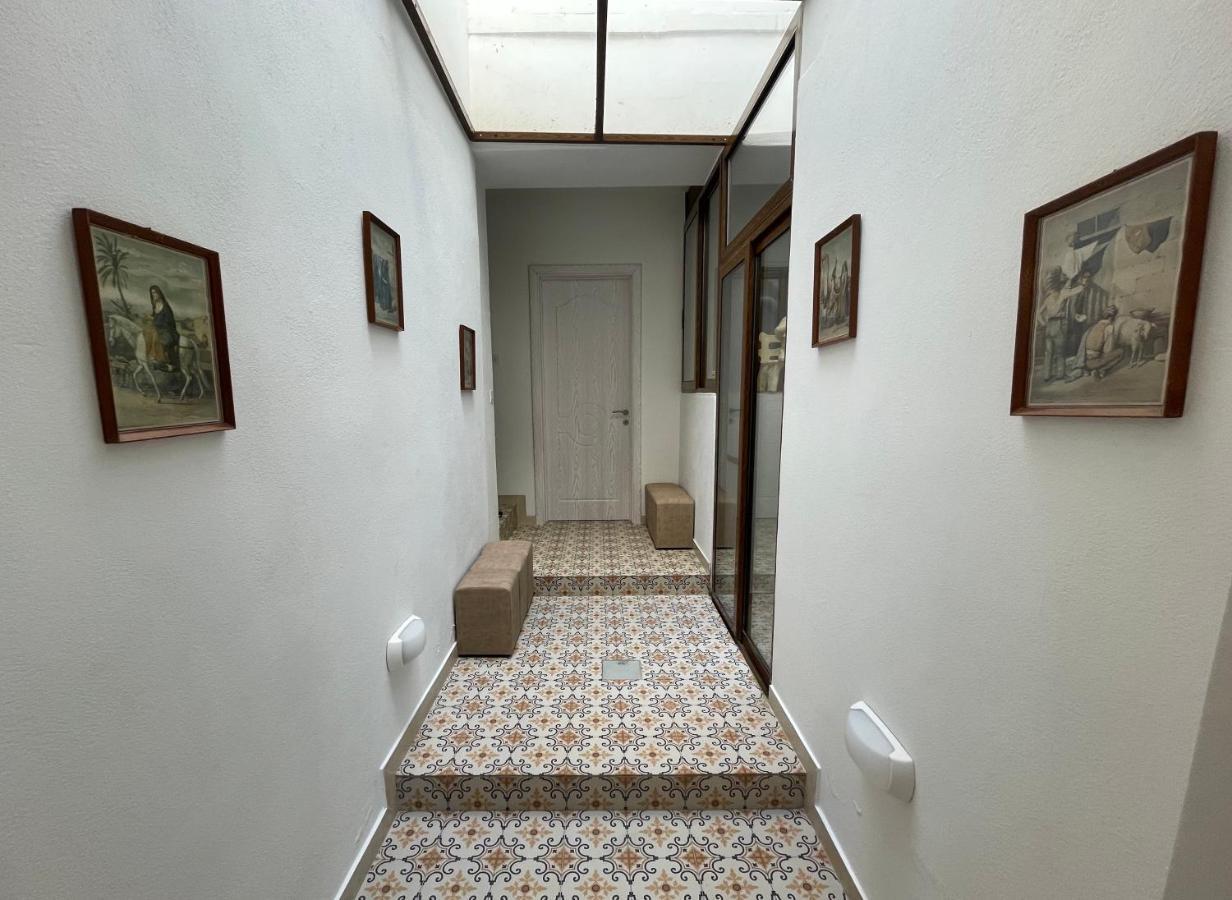 לינה וארוחת בוקר ויקטוריה Alina Boutique Living מראה חיצוני תמונה