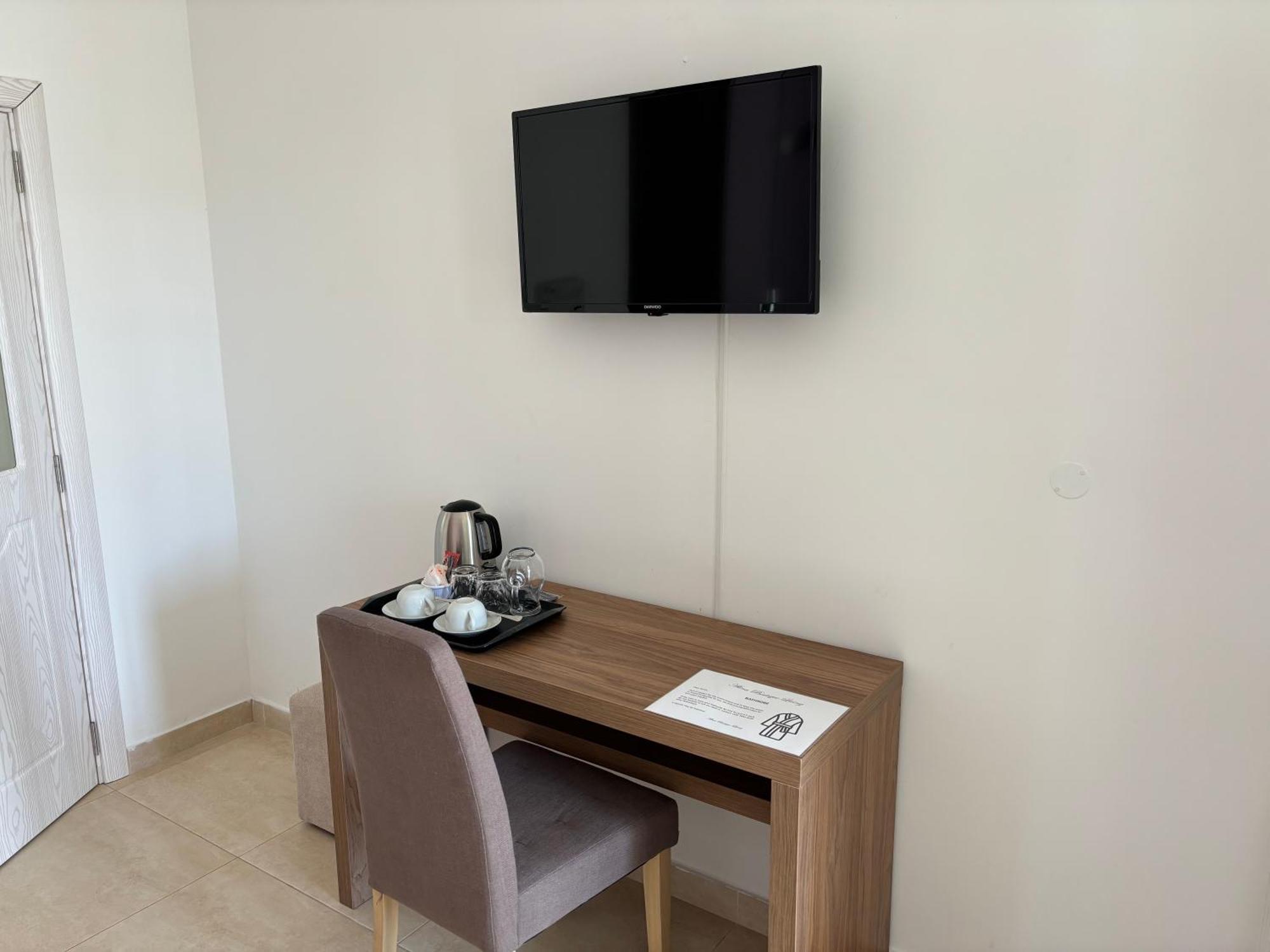 לינה וארוחת בוקר ויקטוריה Alina Boutique Living מראה חיצוני תמונה